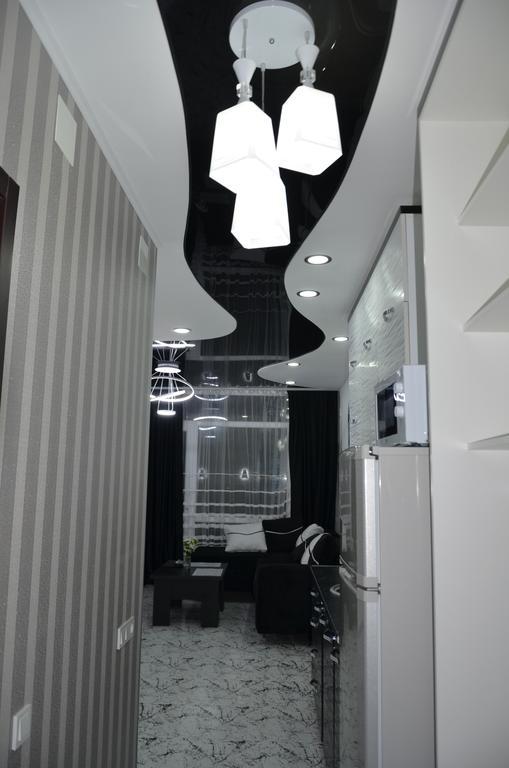 Studio "Black - White" Batumi Exteriör bild